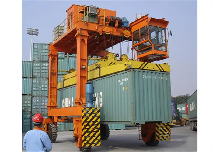 35t Gantry Mobile Crane Rubber Tire Container Straddle Carrier